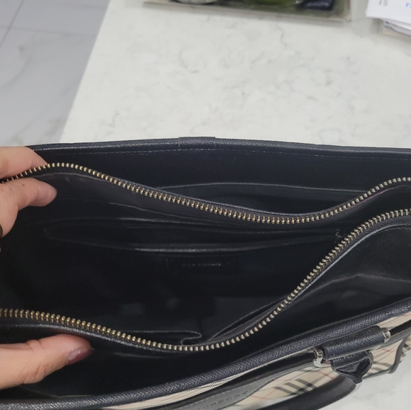 Authentic Vintage Burberry bag - Picture 3 of 14